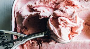15 Delicious Homemade Ice Cream Recipes That Don’t Require a Machine