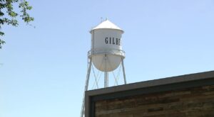 Some Gilbert residents voice opposition to new bar and restaurant in Downtown Heritage District