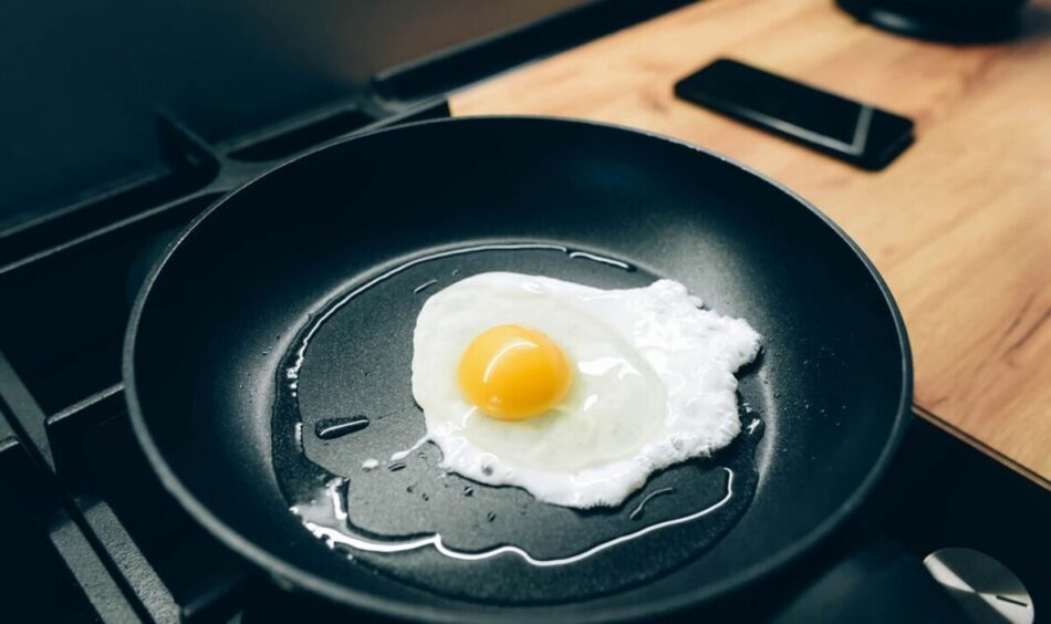 Egg cooking method
