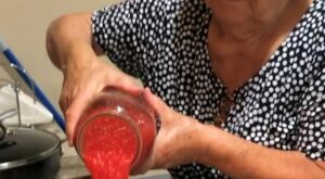 Italian ‘Nonna’ Cooks Incredible Authentic Meals | This Italian ‘Nonna’ has been using TikTok to share her incredible authentic Italian cooking 😋 | By UNILAD | Facebook