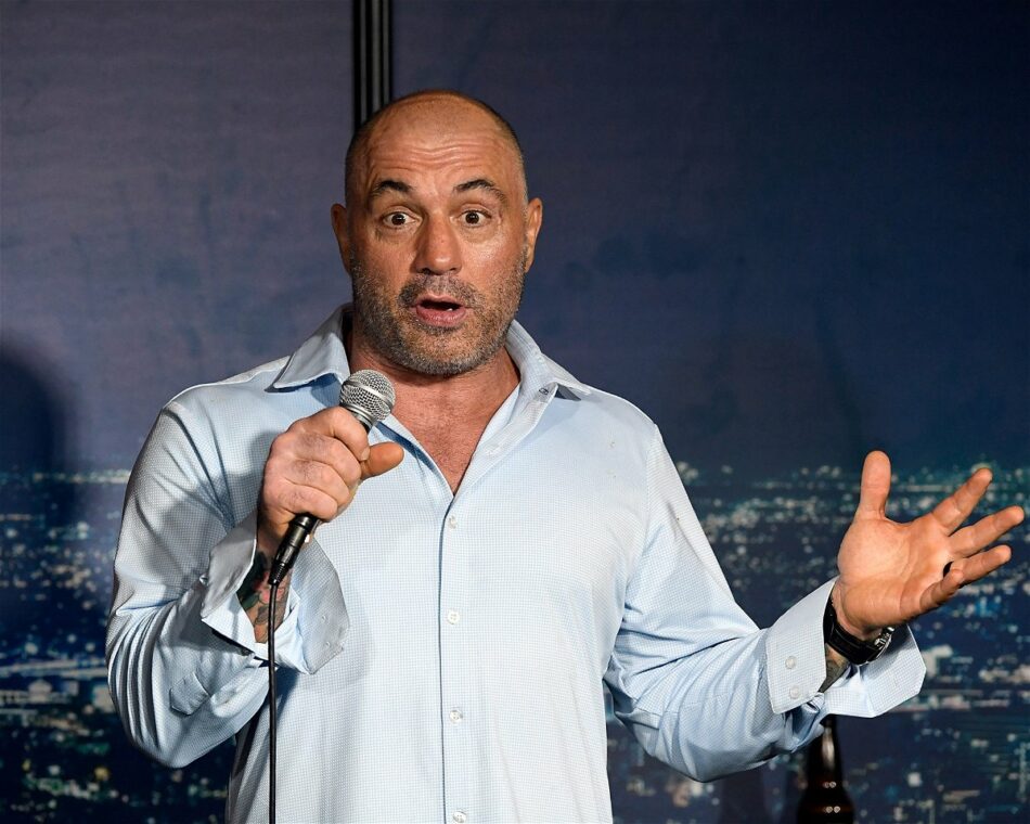 “I’m Gonna Feel Like Dogs** in an Hour”- Fitness Freak at 55, Joe Rogan Opens Up on Being “Foggy” Due to “Italian Food”