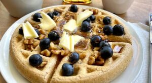 Heart-Healthier Oatmeal Waffles Recipe: A Breakfast or Brunch You Can Feel Good About | Breakfast | 30Seconds Food