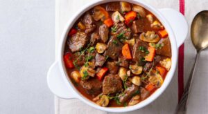 Wednesday wonders: 7 must-try low-carb slow cooker recipes