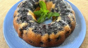 Moist Blueberry Ricotta Cake Recipe for Breakfast, Brunch or Dessert (Ina Garten Approved) | Cakes/Cupcakes | 30Seconds Food