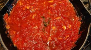 A Famous Italian Grandma’s 20-Minute Classic Marinara Sauce Recipe Has Very Specific Instructions | Italian Recipes | 30Seconds Food