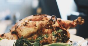 5-ingredient recipes: You’ll love these simple chicken meals – The Manual