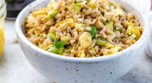 Garlic Fried Rice Recipe: This Quick Japanese-Inspired Fried Rice … – 30Seconds.com