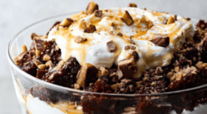 Chocolate Trifle Recipe – The Recipe Critic