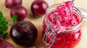 The Only 5-Ingredient Pickled Red Onions Recipe You’ll Ever Need – Yahoo Life