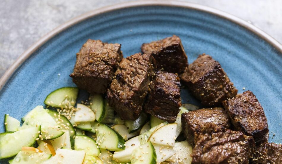 RECIPE: Ginger-soy steak with pear-cucumber salad – Washington Times
