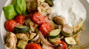 Pesto Chicken Quinoa Bowls – Nourished by Nic