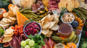 How to Build a Gluten Free Charcuterie Board with Milton’s Crackers – Milton’s Craft Bakers