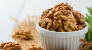 All-Season Nutritional Powerhouse: Health Benefits And Simple Walnut Recipe