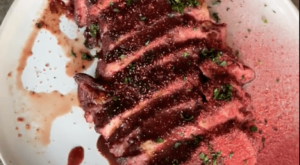 Cocoa Steak With Red Wine-Chocolate Sauce Recipe | MEATER – MEATER Blog
