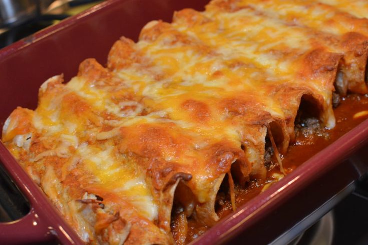 With just a few simple ingredients, these Easy Enchiladas come together in no time and are packed wi… | Easy enchiladas, Easy beef enchiladas, Beef enchilada recipe