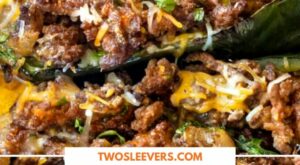 Low Carb Stuffed Poblano Peppers | Stuffed peppers, Stuffed poblano peppers, Poblano peppers recipes