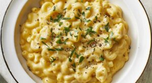Quick and Easy Macaroni and Cheese: Comfort Food at Its Finest | Knowledge | NewsBreak Original