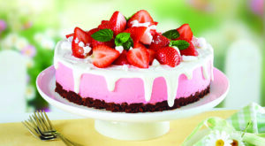 30 Strawberry Dessert Recipes to Sweeten Any Day — And They’re So Easy Too!