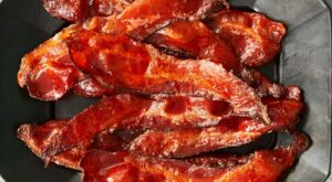 Here’s How to Make Perfectly Crispy Bacon With Zero Grease Splatter