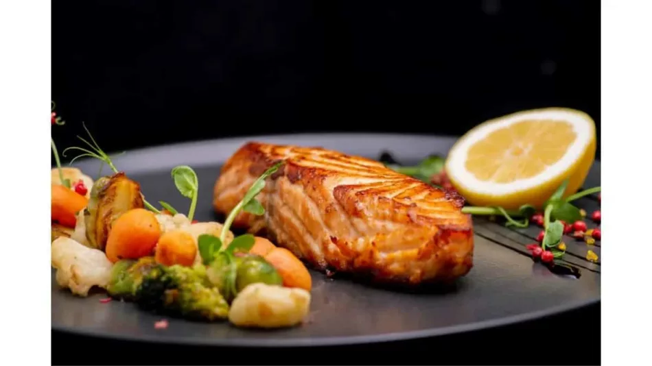 Grilled Salmon: 5 Nutritional Benefits of This Powerful Protein