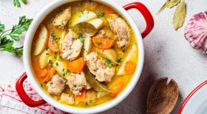 17 Recipes with Turkey Broth (Soups and More)
