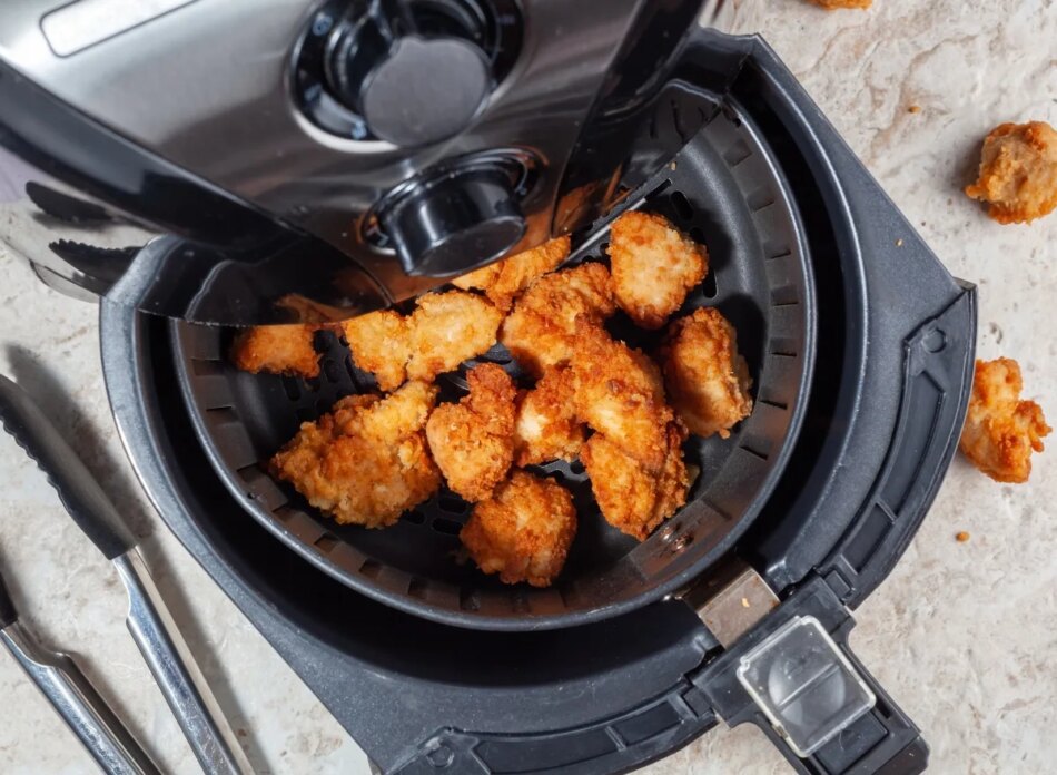 The Best Way to Cook Fried Chicken in the Air Fryer, According to Chefs