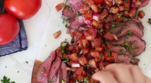 Grilled Steak with Tomatoes and Balsamic | I love this EASY steak dish, the tomatoes with balsamic on top make this SO good! Grill this outdoors, or cook it on a grill pan or broiler.

Smart… | By Skinnytaste | Facebook