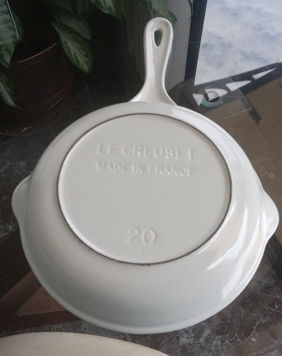 Le Creuset No. 20 White Enameled Cast Iron Skillet, 7.5″ Fry Pan – American Wood Reface