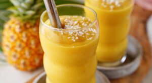 Mango Pineapple Smoothie – Elavegan
