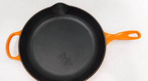 Buy Le Creuset Flame Orange Enameled Cast Iron 11 3/4 in Double Spout Skillet for USD 89.99 | GoodwillFinds