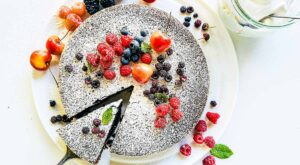 Chocolate Olive Oil Cake • gluten and diary free!!