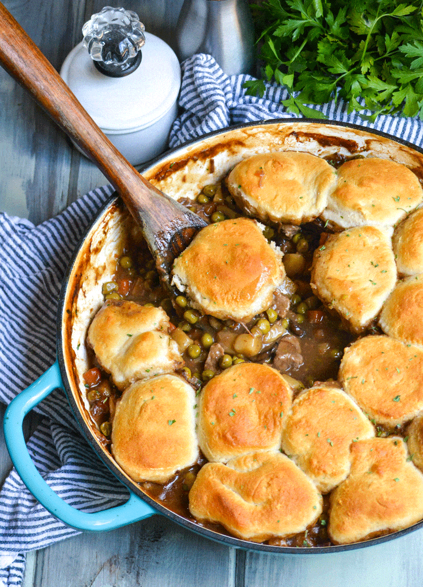Easy Beef Pot Pie Recipe with Biscuit Topping