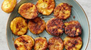 What to cook with plantain, from chips to pancakes