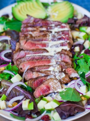 Blue Cheese Steak Salad Recipe (video)