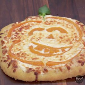 How To Make Jeff’s Pumpkin Crust Halloween Pizza | Happy Halloween! Jeff Mauro’s Pumpkin-Crust Halloween Pizza is a fan-favorite recipe perfect for the whole family 🎃

#TheKitchen > Saturdays at 11a|10c… | By Food Network | Facebook