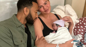 Chrissy Teigen and John Legend announce surprise 4th baby via surrogate – AOL