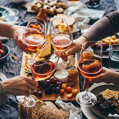 Celebrate National Wine & Cheese Day – Zulily