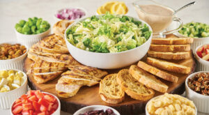 Recipe: Summer of Caesar – Chicken Caesar Salad Charcuterie Board – All On Georgia