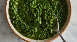 Mojo Verde (Spanish Green Sauce) Recipe | The Kitchn – The Kitchn