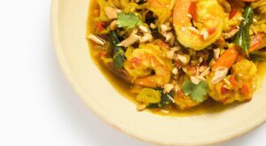Stir-fried turmeric shrimp with shallots and chilies: Spices give a … – Washington Times