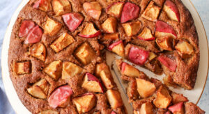 Easy gluten-free apple cake recipe with almond flour