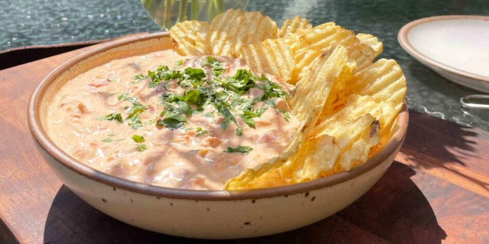 Meet the 5-Ingredient (No-Cook) Dip That’s ‘Floating’ Around the Internet – Yahoo Life