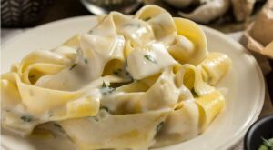 An Italian Grandma’s Creamy Alfredo Sauce Recipe: This Recipe Is Amazing | Italian Recipes | 30Seconds Food