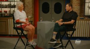 Anne & Jeff Meet the Celebrity Recruits | Anne Burrell & Jeff Mauro tell us what they REALLY thought after meeting the latest batch of celebrity recruits! 

#WorstCooks Celebrity Edition… | By Food Network | Facebook
