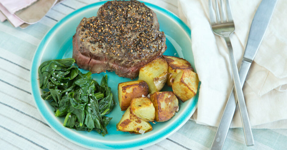 20 minute dinner alert! This pepper-crusted filet mignon is ready in no time