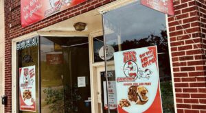 #PlacesofNEI: Zeb’s Chicken Shack, delicious comfort food on Fairfield Avenue