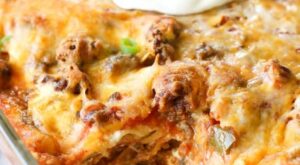 Taco Lasagna Recipe (+VIDEO) – The Girl Who Ate Everything