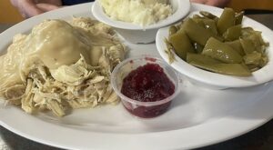 Review: Lillie Mae’s Place in Red Bank serves up comfort food with a big side of Southern hospitality | Chattanooga Times Free Press