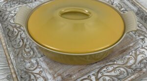 Le Creuset Size 28 Quince Yellow Oval Enameled Cast Iron – Etsy