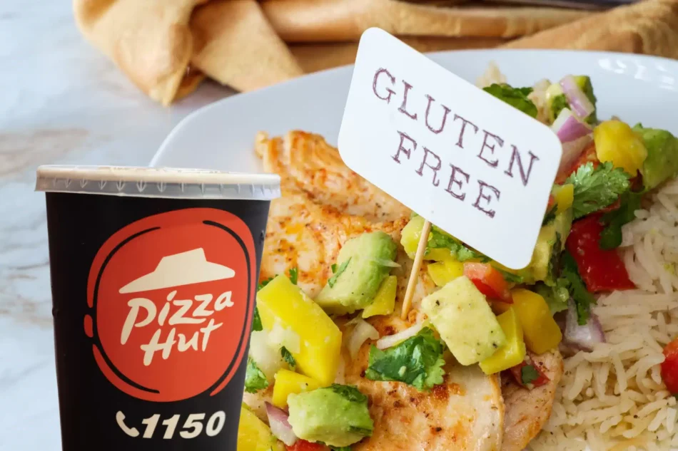 Pizza Hut: Gluten-Free Food and Drink Options (Complete List)